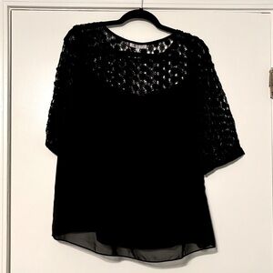 Jennifer Lopez crochet blouse